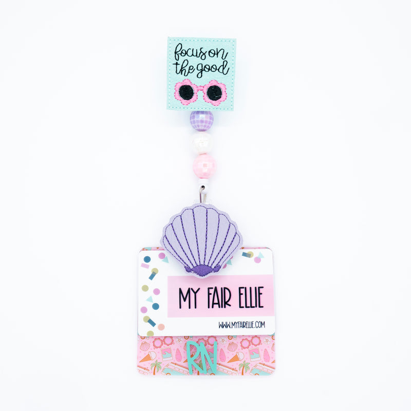 Focus on the Good // Seashell // Badge Buddy
