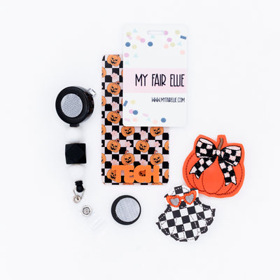 Black & White Checkers Ghost & Pumpkin // Halloween // Spooky Season