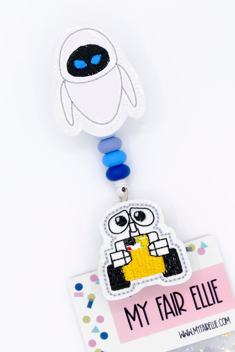 MAGICAL POP UP // Wall-E // White Robot // Badge Buddy