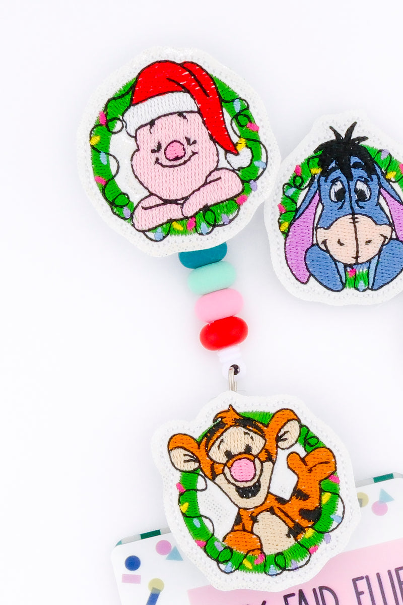 Yellow Bear & Friends in Wreath // Christmas