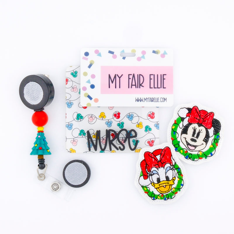 Magical Boy Mouse & Friends in Wreath // Christmas