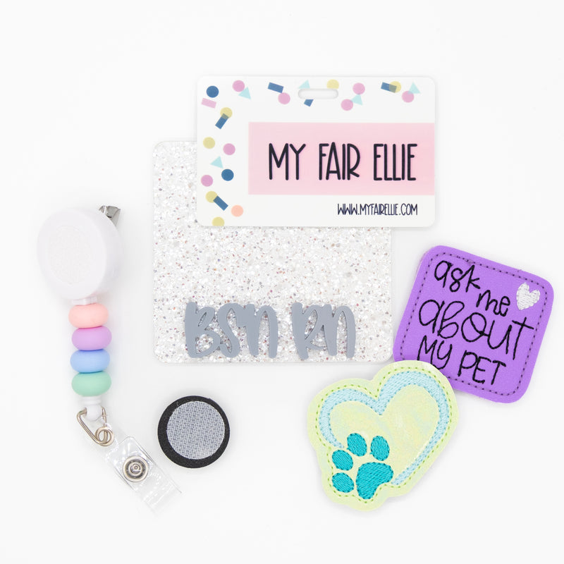 Proud Pawrent / Fur Mom / Ask Me About My Pet // Badge Buddy